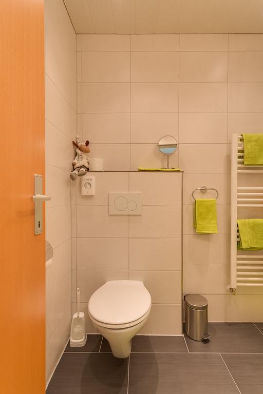 Biancas Ferienwohnung Im Haus Roswitha Tumpen Bagian luar foto