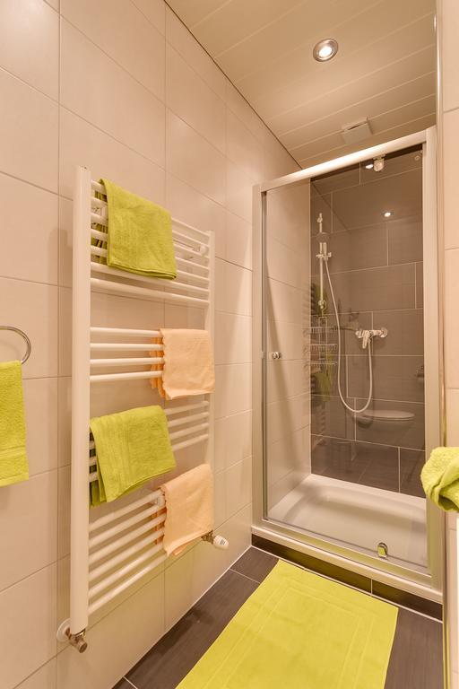 Biancas Ferienwohnung Im Haus Roswitha Tumpen Bagian luar foto