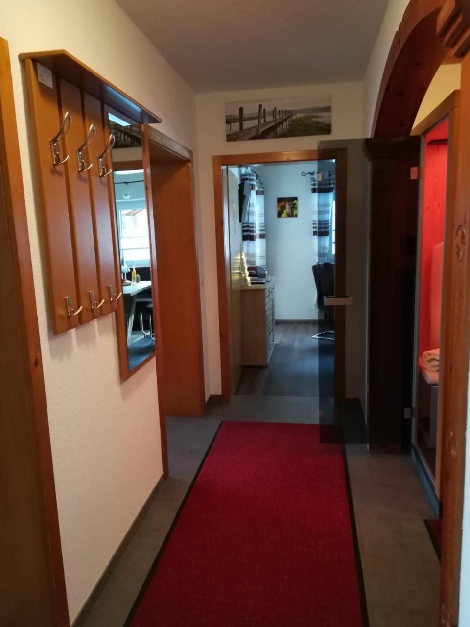 Biancas Ferienwohnung Im Haus Roswitha Tumpen Bagian luar foto