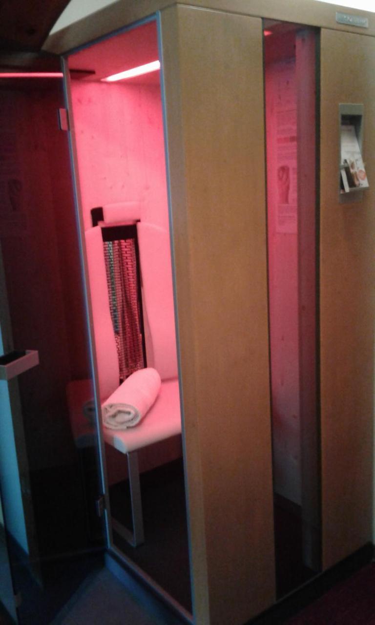 Biancas Ferienwohnung Im Haus Roswitha Tumpen Bagian luar foto